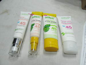 lot 78 image: Sun Screen Lot (Resale)