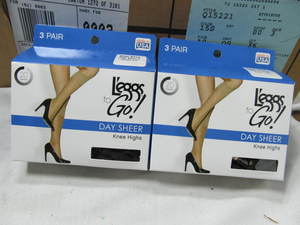 lot 87 image: Knee Highs