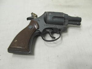lot 122 image: Vintage Cap Gun
