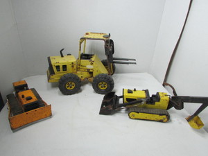 lot 178 image: Vintage Tonka Toys