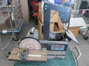 lot 9 image: Belt and Disc Grinder