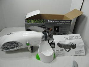 lot 22 image: Entertainment Projector