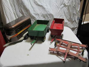 lot 159 image: Vintage Ertl