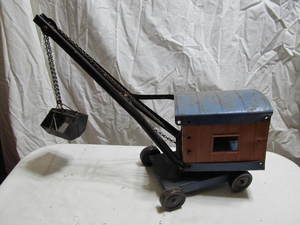 lot 161 image: Antique Steam Shovel