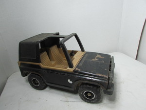 lot 166 image: Vintage Bronco Tonka Toy