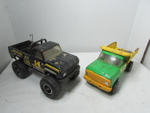 lot 170 image: Vintage Tonka Truck Toys