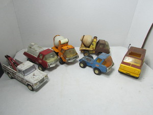 lot 172 image: Vintage Tonka Toys