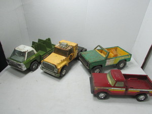 lot 238 image: Vintage Nylint Toys