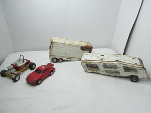 lot 242 image: Vintage Tonka Toys