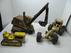 lot 213 image: Tonka Construction Toys