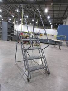 lot 611 image: TRI-ARC ROLLING STAIRS
