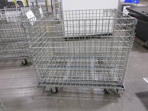 lot 639 image: U-LINE, COLLAPSIBLE, WIRE CONTAINER WITH CASTERS