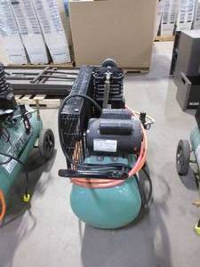 lot 670 image: SPEED AIRE AIR COMPRESSOR