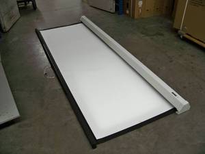 lot 16 image: DA-LITE Model C with CSR Home Theater  Movie  Projection Screen