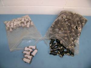 lot 96 image: (MANY) USB Vehicle  Car Power Outlet Chargers (Black & White)