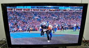 lot 91 image: 58 Samsung FP-T5884 Plasma Monitor  TV  Television with small Screen Burn