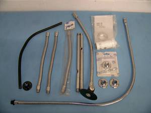 lot 122 image: Flexible Gooseneck Extensions for Microphones  Mics - various lengths