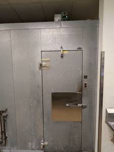 NORLAKE WALK-IN CLIMATE CONTROL REFRIGERATOR