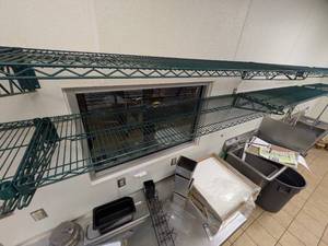 lot 82 image: NSF STAINLESS STEEL SHELVING (GREEN)