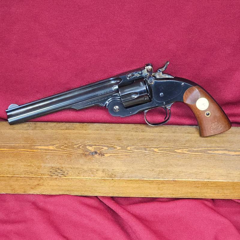 lot 8 image: Taylors and Company Schofields 71 & 73 44 WCF, Break Top Classic