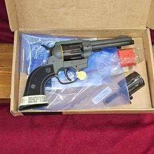 lot 25 image: Diamond Back DASA Revolver in 2222Mag, New in Box