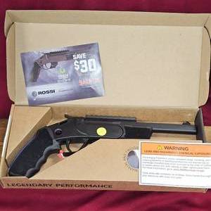 lot 31 image: Brawler .410 Pistol by Rossi,As New in Box, .410 Single Shot Pistol