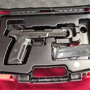 lot 46 image: Ruger 5.7, As New, Pistol in Case, 2 Mags, Hi Vis Sights