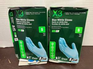 lot 60 image: Small Nitrile Gloves