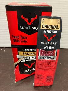 lot 106 image: Jack Links Beef Steak