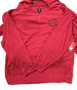 lot 59 image: Sports Collection  Resellers of Long Sleeve Shirts featuring the Minnesota Logo - Available in various sizes.