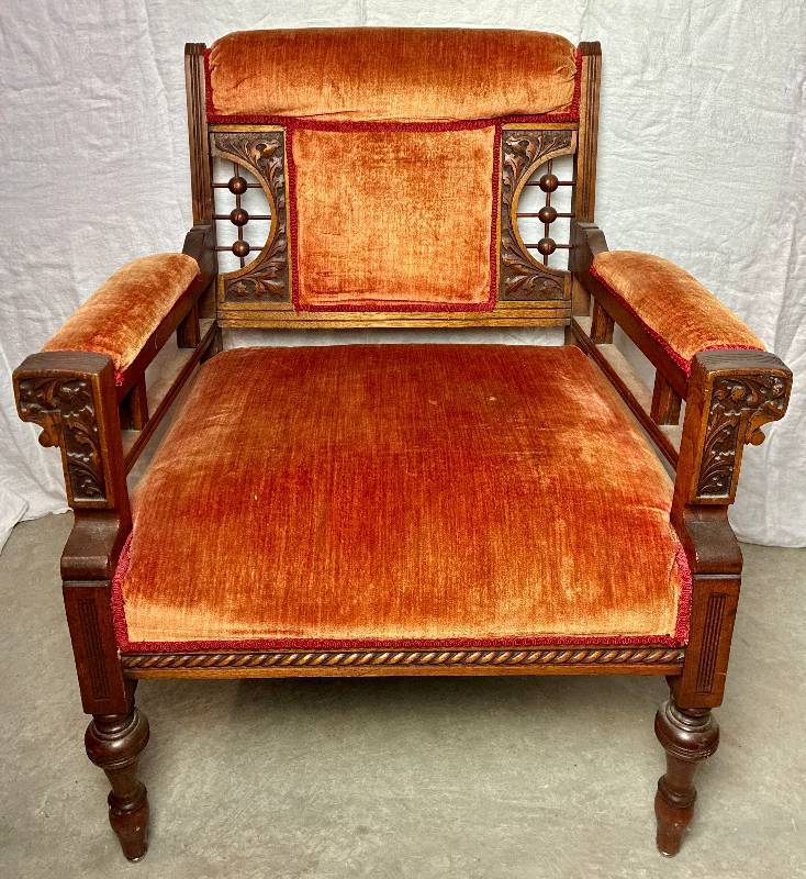 lot 90 image: Antique Ornate Hand Carved Upholstered Armchair