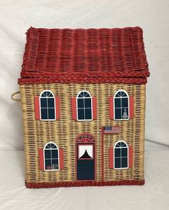 lot 29 image: Vintage Schoolhouse Wicker Toy Box