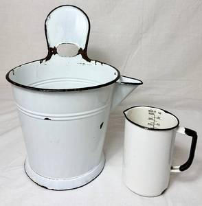 lot 12 image: Vintage Enamelware Hanging Milking Pail with Spout and 1000 ml Measuring Jug