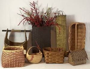 lot 23 image: Collection of 8 Wicker Baskets of Various Sizes and Styles