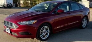 2018 Ford Fusion SE, Clean 2 owner!