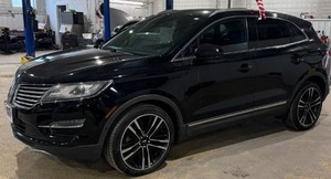 lot 12 image: 2017 Lincoln MKC Reserve AWD, Clean