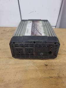 Fusion Power 1000 Watt Inverter with Digital Readout