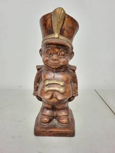 lot 19P image: Vintage Toy Soldier Ceramic Coin Bank, 7 Inch