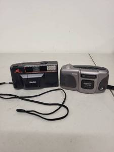 lot 30P image: Pair of Vintage Kodak 35mm and Advantix Cameras