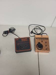 lot 101P image: Lot of 2 Model Train Power Controllers Troiler Autopulse Transamp 1 and MRC Throttlepack 500N