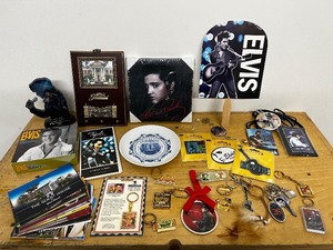 lot 17CL image: Elvis Presley Graceland Collectibles and Memorabilia Collection