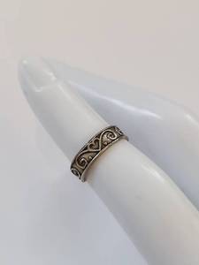 lot 26Q image: Sterling Silver Heart Swirl Design Adjustable Ring