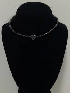 lot 28Q image: Heart Pendant Necklace with Mixed Beads