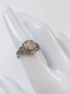 lot 30Q image: Intricate Sterling Silver Ring with Clear Stone