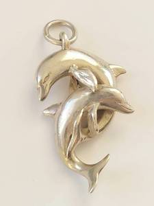 lot 42Q image: Sterling Silver Dolphin Pendant Charm