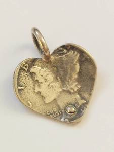 lot 44Q image: Heart-Shaped Mercury Dime Coin Pendant Charm