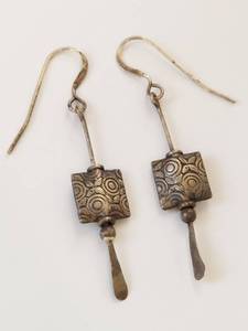 lot 52Q image: Sterling Silver Spiral Patterned Dangle Earrings