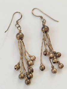 lot 57Q image: Vintage Sterling Silver Dangling Earrings