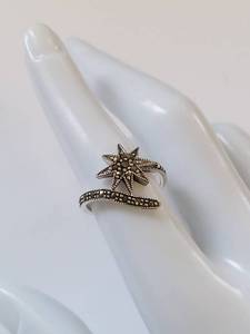 lot 62Q image: Sterling Silver Star Design Ring with Marcasite