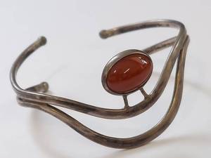 lot 64Q image: Vintage Silver Bracelet with Red Stone Centerpiece